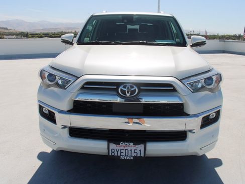Certified 2022 Toyota 4Runner Limited AWD/4WD image 8