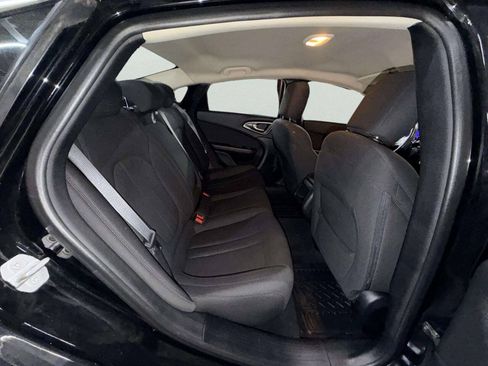 Used 2015 Chrysler 200 Limited w/ Convenience Group FWD image 23