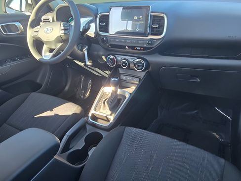 New 2026 Hyundai Venue SE FWD image 27