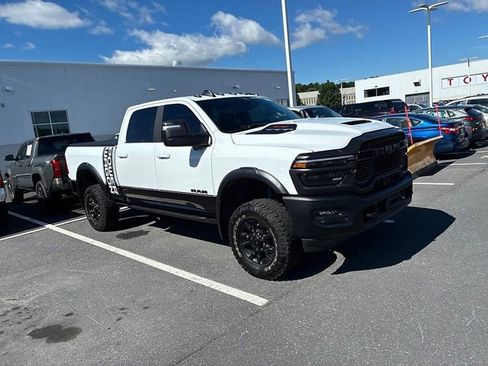 Used 2026 RAM 2500 Power Wagon AWD/4WD image 3