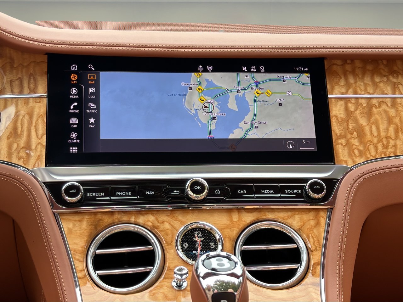 Used 2023 Bentley Continental GT V8 AWD/4WD image 17