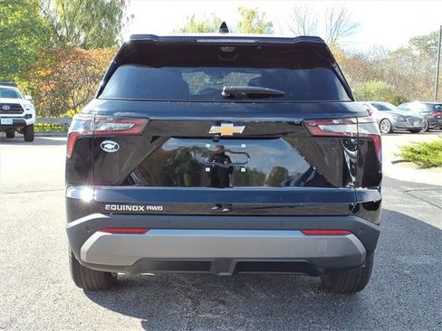 New 2026 Chevrolet Equinox LT w/ Safety and Technology Package image 5
