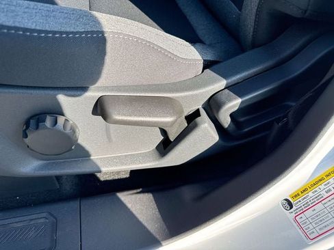 New 2025 Ford Bronco 4-Door image 12