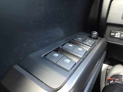 Used 2022 Toyota Tacoma TRD Sport w/ TRD Premium Sport Package image 21