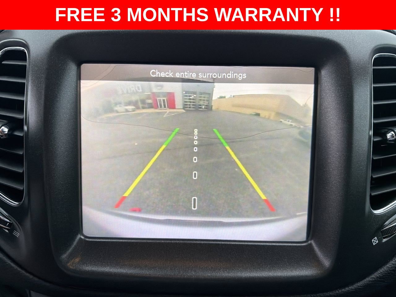 Used 2021 Jeep Compass Trailhawk AWD/4WD image 18