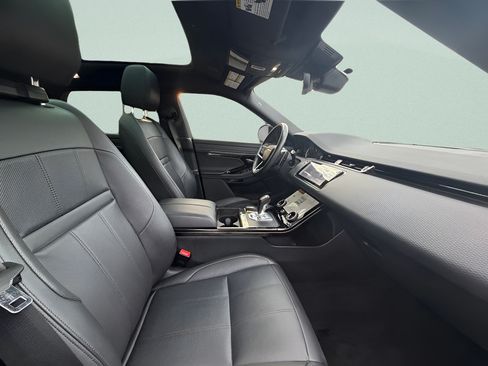 Used 2023 Land Rover Range Rover Evoque R-Dynamic S AWD/4WD image 11