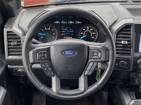 Used 2018 Ford F150 XLT w/ Equipment Group 302A Luxury image 21