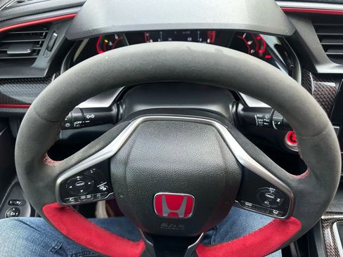 Used 2021 Honda Civic Type R image 36