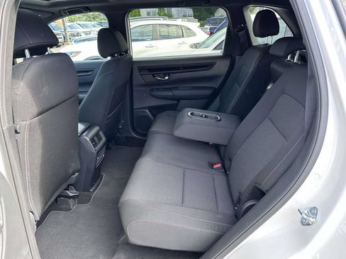 Used 2025 Honda CR-V Sport image 13