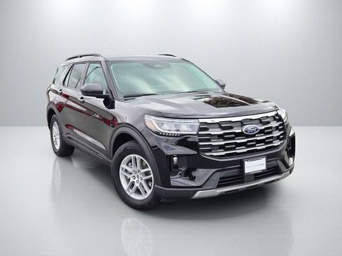 New 2026 Ford Explorer Active w/ Active Comfort Package RWD image 1