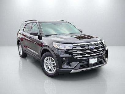 New 2026 Ford Explorer Active w/ Active Comfort Package