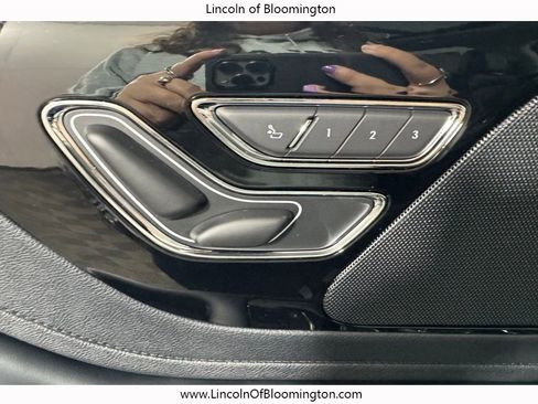 New 2026 Lincoln Aviator AWD image 38