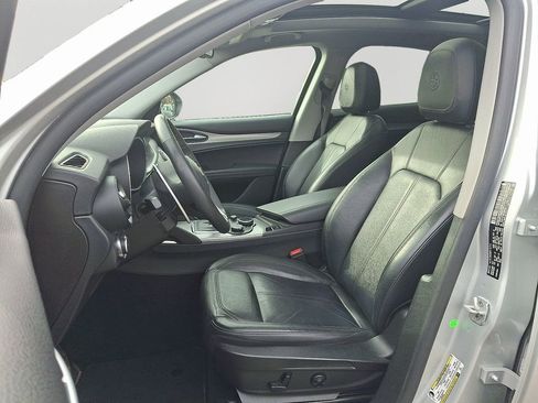 Used 2018 Alfa Romeo Stelvio Sport w/ Quick Order Package 22J Sport image 14