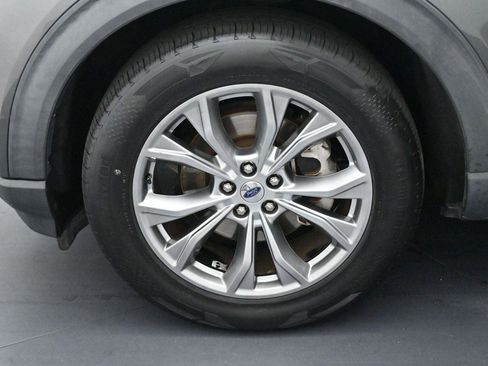 Used 2020 Ford Explorer Limited AWD/4WD image 40