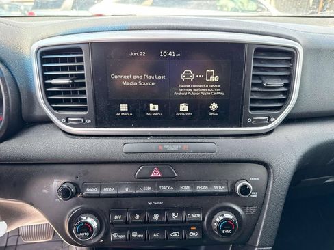 Used 2020 Kia Sportage LX w/ LX Popular Package FWD image 12