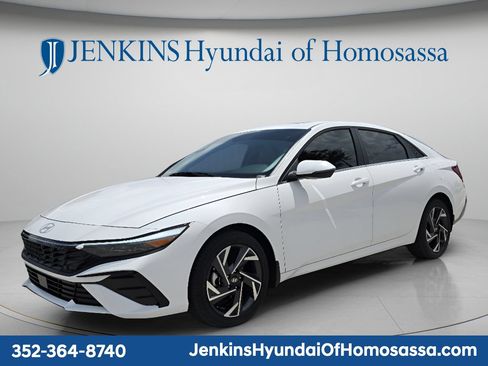 New 2026 Hyundai Elantra Limited FWD image 11