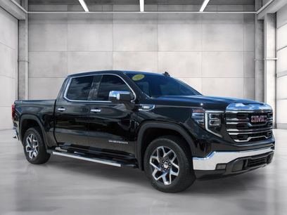 Used 2023 GMC Sierra 1500 SLT w/ SLT Premium Package