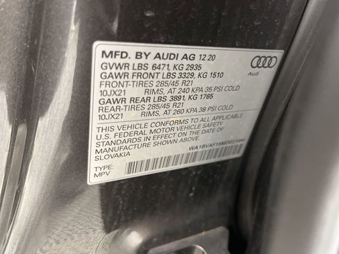 Used 2021 Audi Q8 Premium Plus w/ Premium Plus Package AWD/4WD image 37