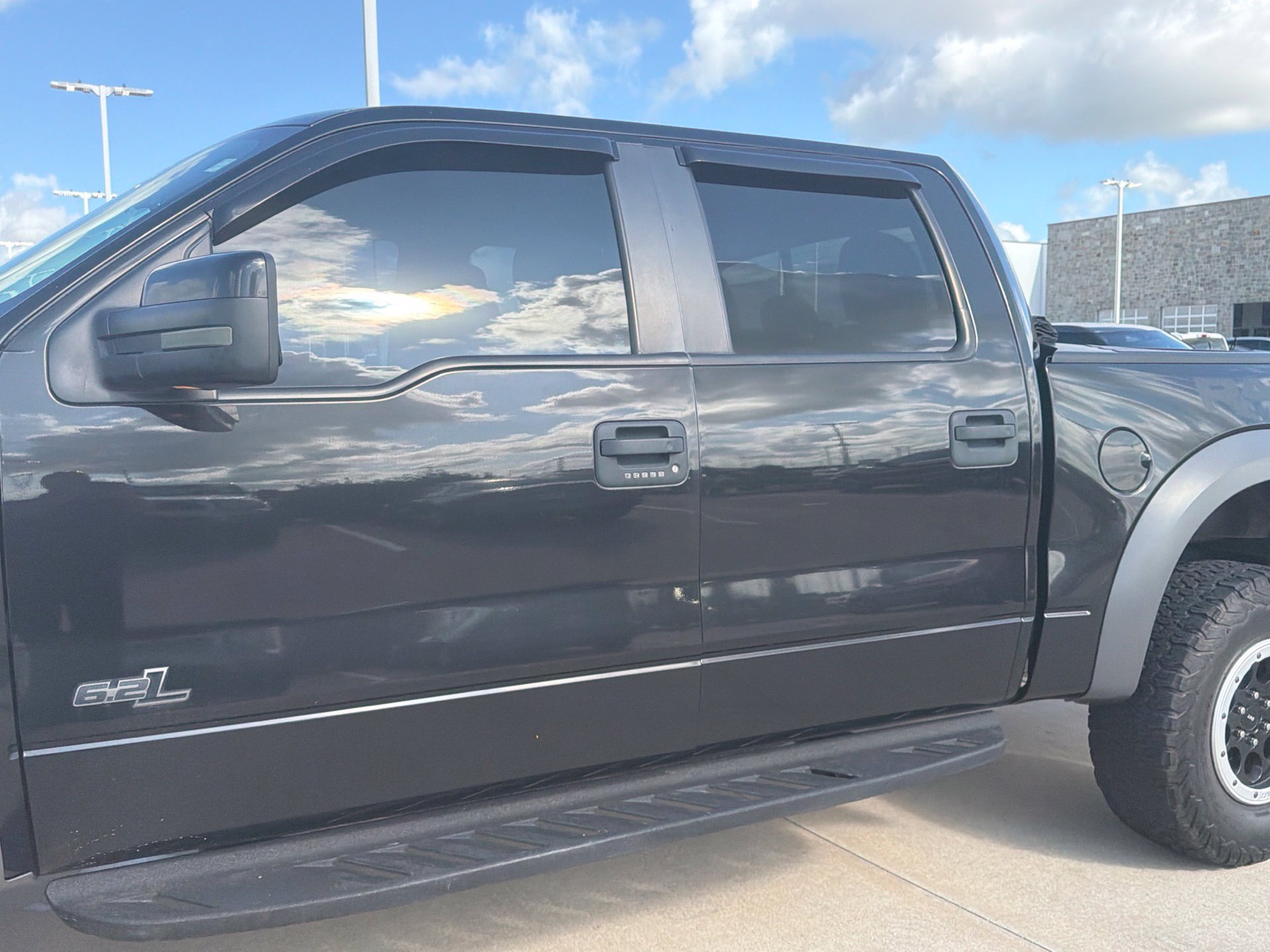Used 2014 Ford F150 Raptor w/ Equipment Group 801A Luxury AWD/4WD image 6