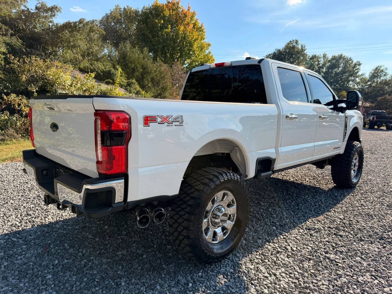 Used 2024 Ford F250 Lariat w/ Chrome Package AWD/4WD image 6