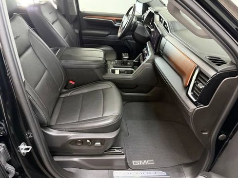 Used 2023 GMC Sierra 1500 Denali w/ Denali Reserve Package AWD/4WD image 42
