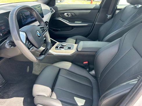 Used 2025 BMW 330i Sedan RWD image 11