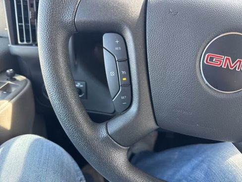 Used 2025 GMC Savana 3500 LT w/ LT Preferred Equipment Group RWD image 25