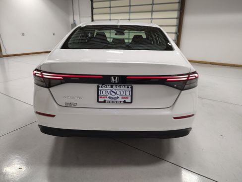 New 2026 Honda Accord LX image 12