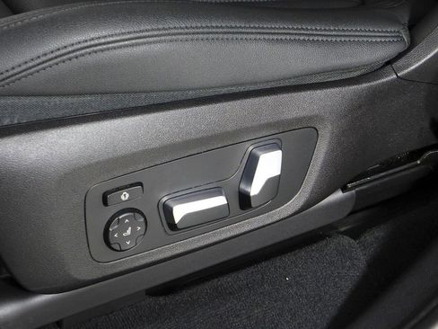 Used 2020 BMW X3 xDrive30i w/ Premium Package image 24