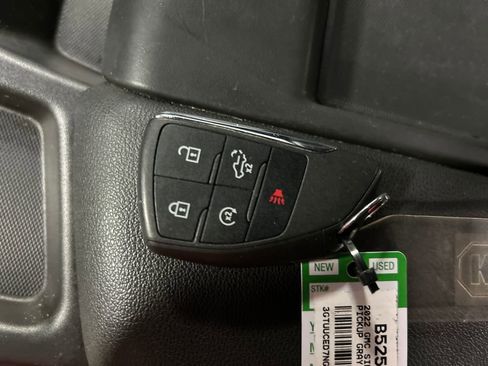 Used 2022 GMC Sierra 1500 Elevation image 22