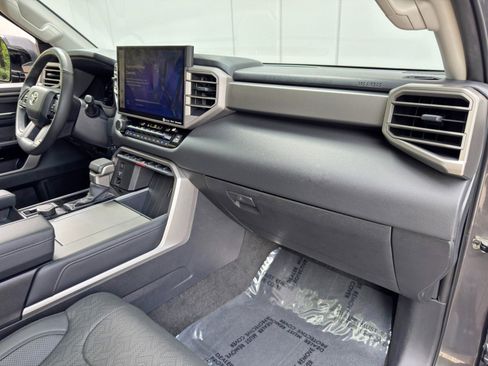 Used 2023 Toyota Sequoia Limited AWD/4WD image 15