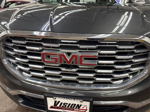 Used 2019 GMC Terrain Denali w/ Driver Alert Package II image 18