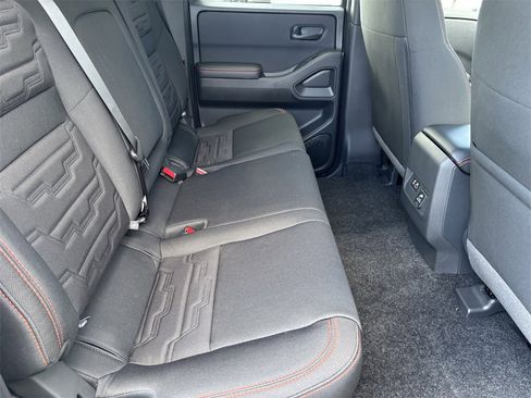 New 2026 Nissan Frontier PRO-4X w/ Pro-4x Convenience Package image 11