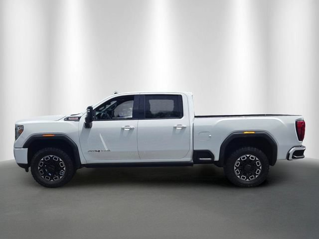 Used 2021 GMC Sierra 2500 AT4 w/ AT4 Premium Plus Package AWD/4WD image 2