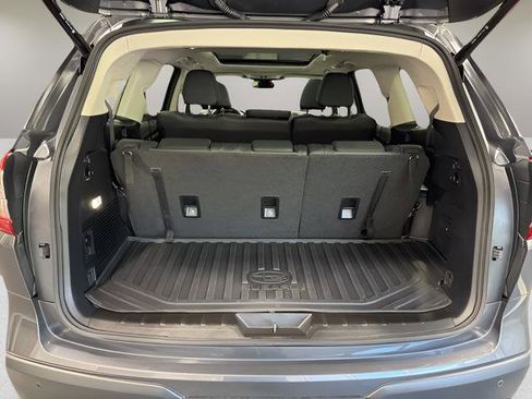 Certified 2025 Subaru Ascent Limited w/ Popular Package #2 AWD/4WD image 39
