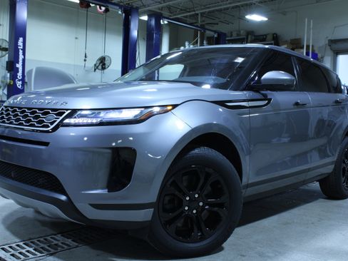 Used 2020 Land Rover Range Rover Evoque S image 34