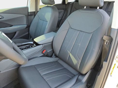 New 2026 Audi Q3 quattro 2.0T AWD/4WD image 15