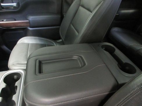 Used 2020 GMC Sierra 1500 SLT w/ SLT Premium Plus Package AWD/4WD image 25