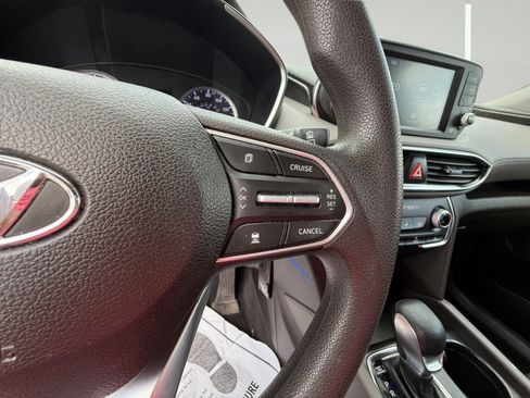 Used 2020 Hyundai Santa Fe SE w/ Cargo Package image 21