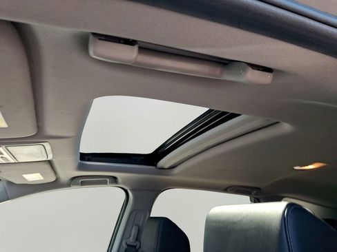 Used 2021 Honda CR-V EX-L image 16