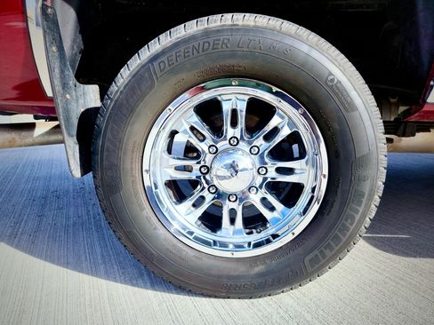 Used 2007 Chevrolet Silverado 2500 LT w/ Suspension Package, Off-Road AWD/4WD image 20