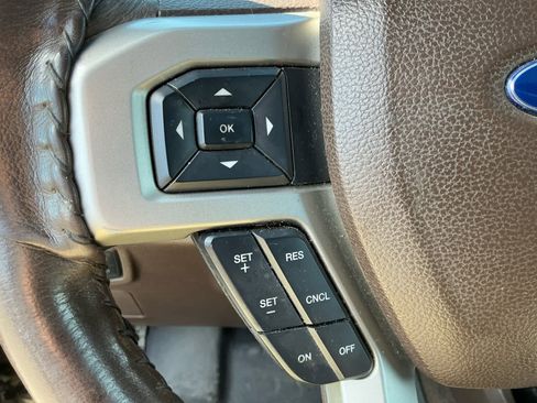 Used 2016 Ford F150 King Ranch w/ Equipment Group 601A Luxury image 20