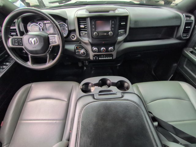 Used 2022 RAM 2500 Tradesman w/ Chrome Appearance Group AWD/4WD image 17