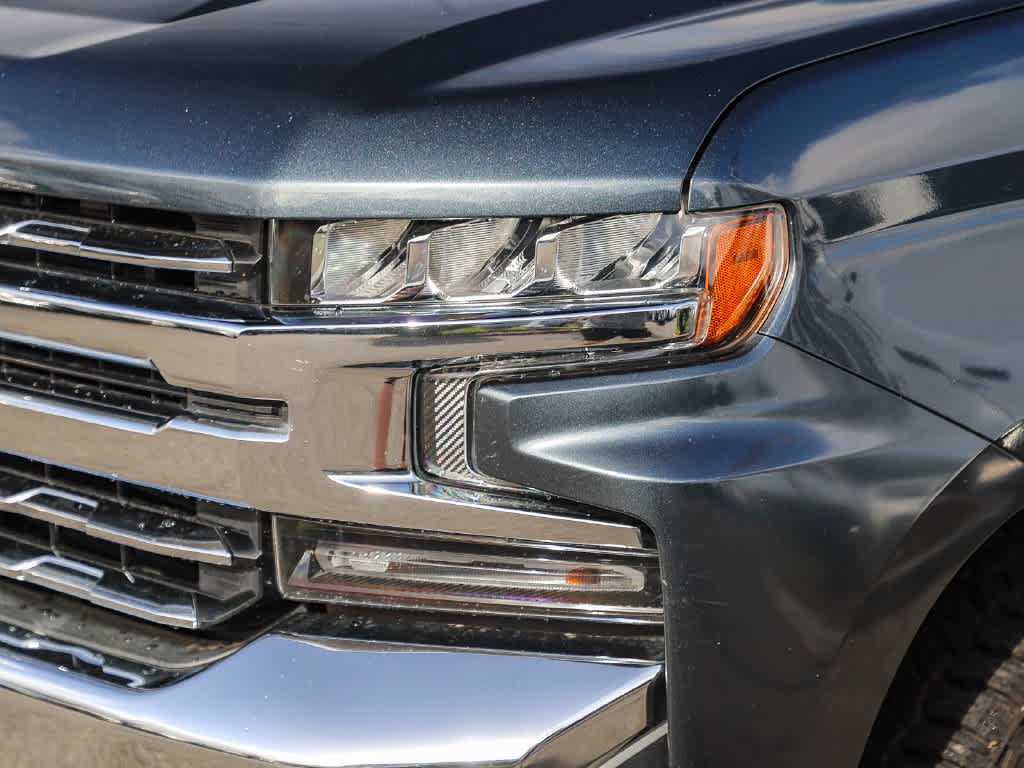 Used 2020 Chevrolet Silverado 1500 LTZ w/ LTZ Premium Package AWD/4WD image 54