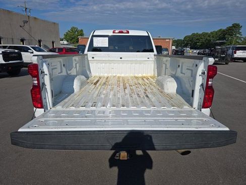 Used 2024 Chevrolet Silverado 2500 LT image 12