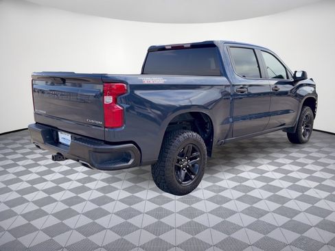 Certified 2019 Chevrolet Silverado 1500 Custom Trail Boss w/ Custom Convenience Package AWD/4WD image 9