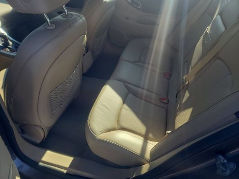 Used 2010 Buick LaCrosse CXL w/ Luxury Package FWD image 17