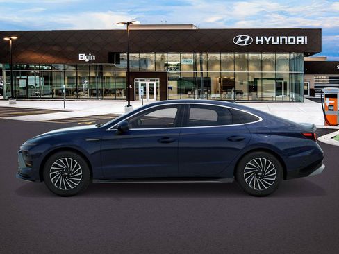 New 2026 Hyundai Sonata Limited FWD image 3