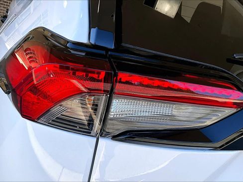 Used 2025 Toyota RAV4 Woodland Edition image 27