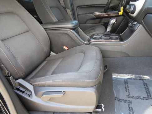 Used 2022 GMC Canyon Elevation w/ Trailering Package image 9